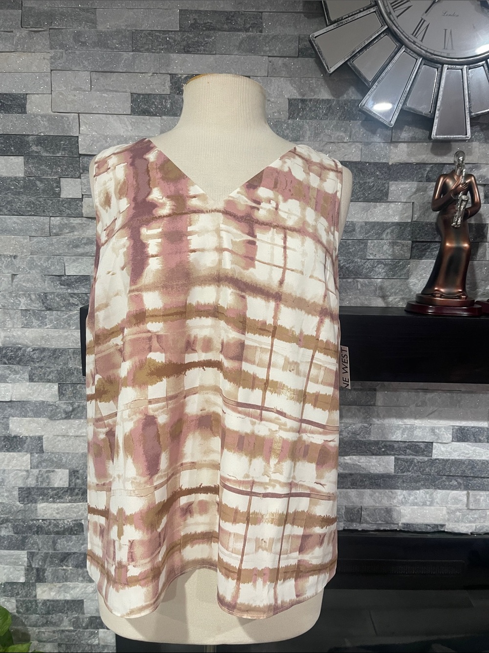 Nine West Womens Chiffon Blouse Size L Ivory Pink Brown Abstract V-Neck Lined